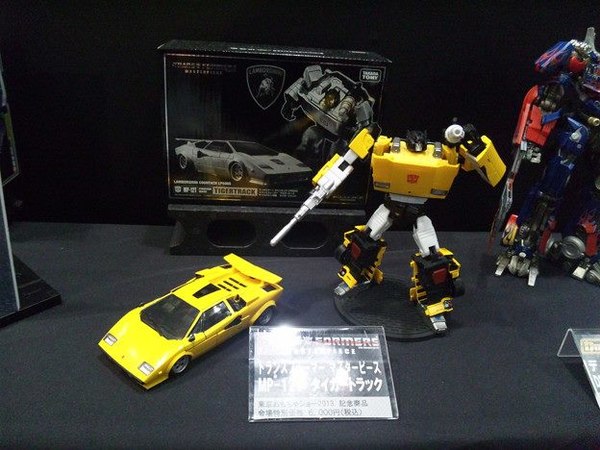 Tokyo Toy Show 2013   Masterpiece Transformers Display  With  MP 12T Tigertrack, MP 19 Smokescreen, More Image  (14 of 23)